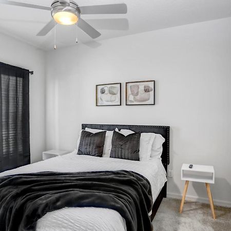 2-Bedroom Eccentric Oasis 탬파 외부 사진